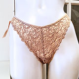 Lise Charmel Giupure Lace Secret De Seduction Macaron Thong