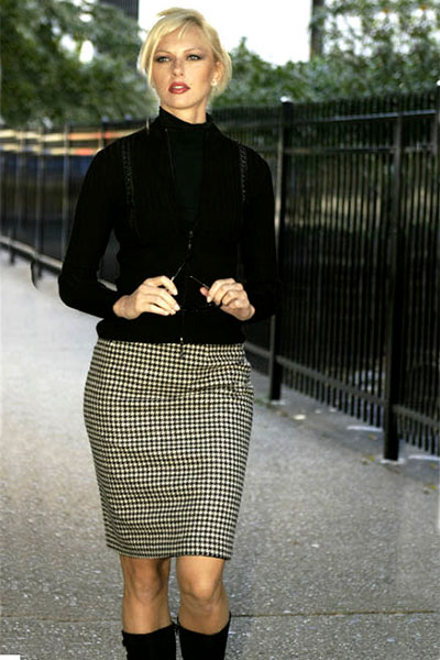 Bluesuits Black and white houndstooth wool  pencil skirt